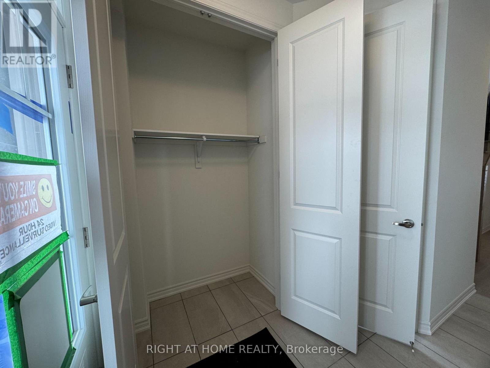 68 Sanderson Drive, Kawartha Lakes (Lindsay), Ontario  K9V 0S8 - Photo 3 - X12769522