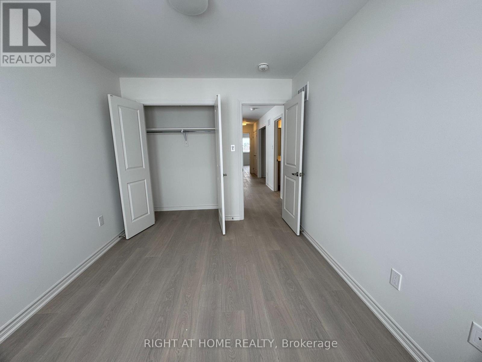 68 Sanderson Drive, Kawartha Lakes (Lindsay), Ontario  K9V 0S8 - Photo 30 - X12769522