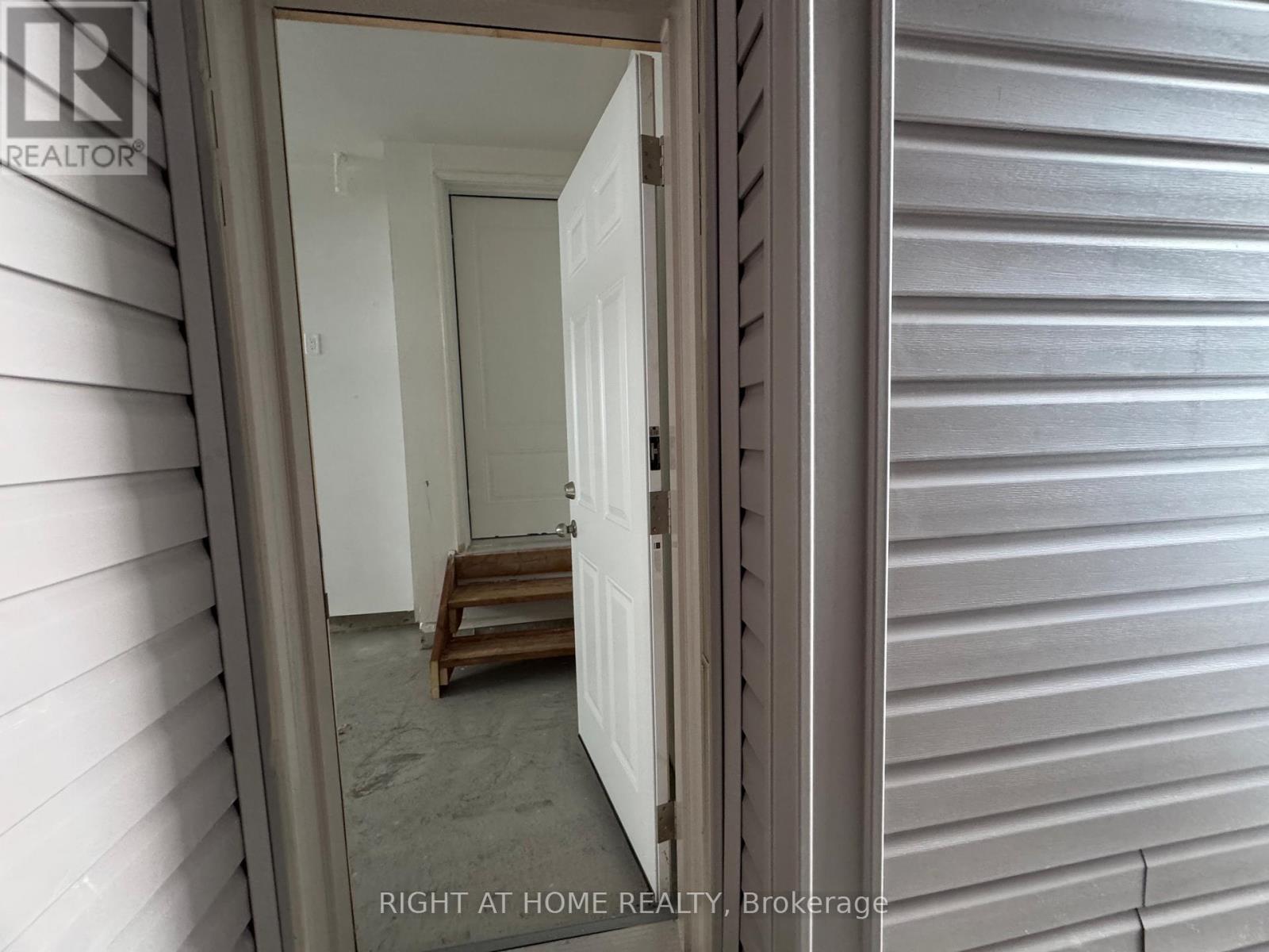 68 Sanderson Drive, Kawartha Lakes (Lindsay), Ontario  K9V 0S8 - Photo 45 - X12769522