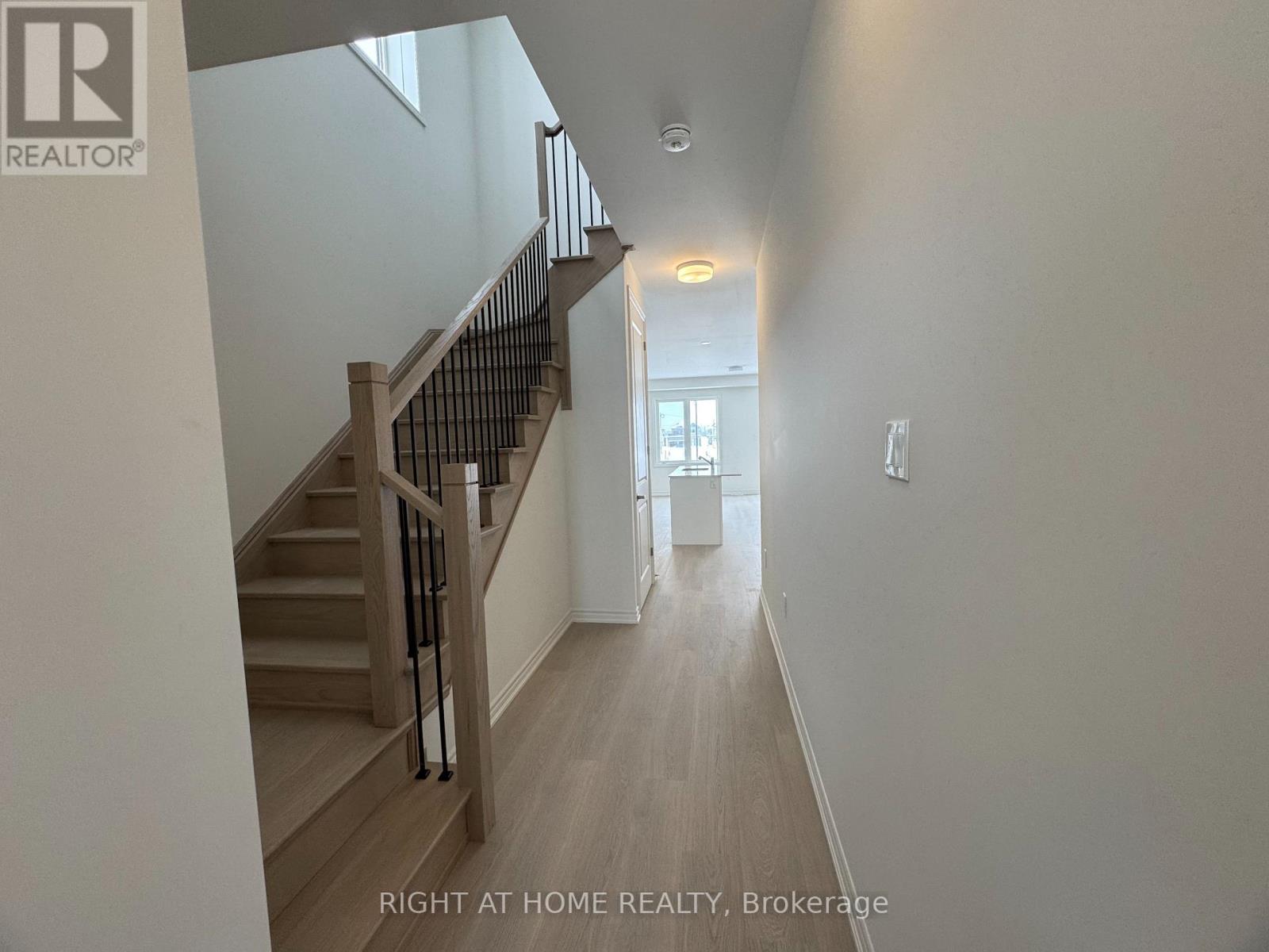 68 Sanderson Drive, Kawartha Lakes (Lindsay), Ontario  K9V 0S8 - Photo 7 - X12769522