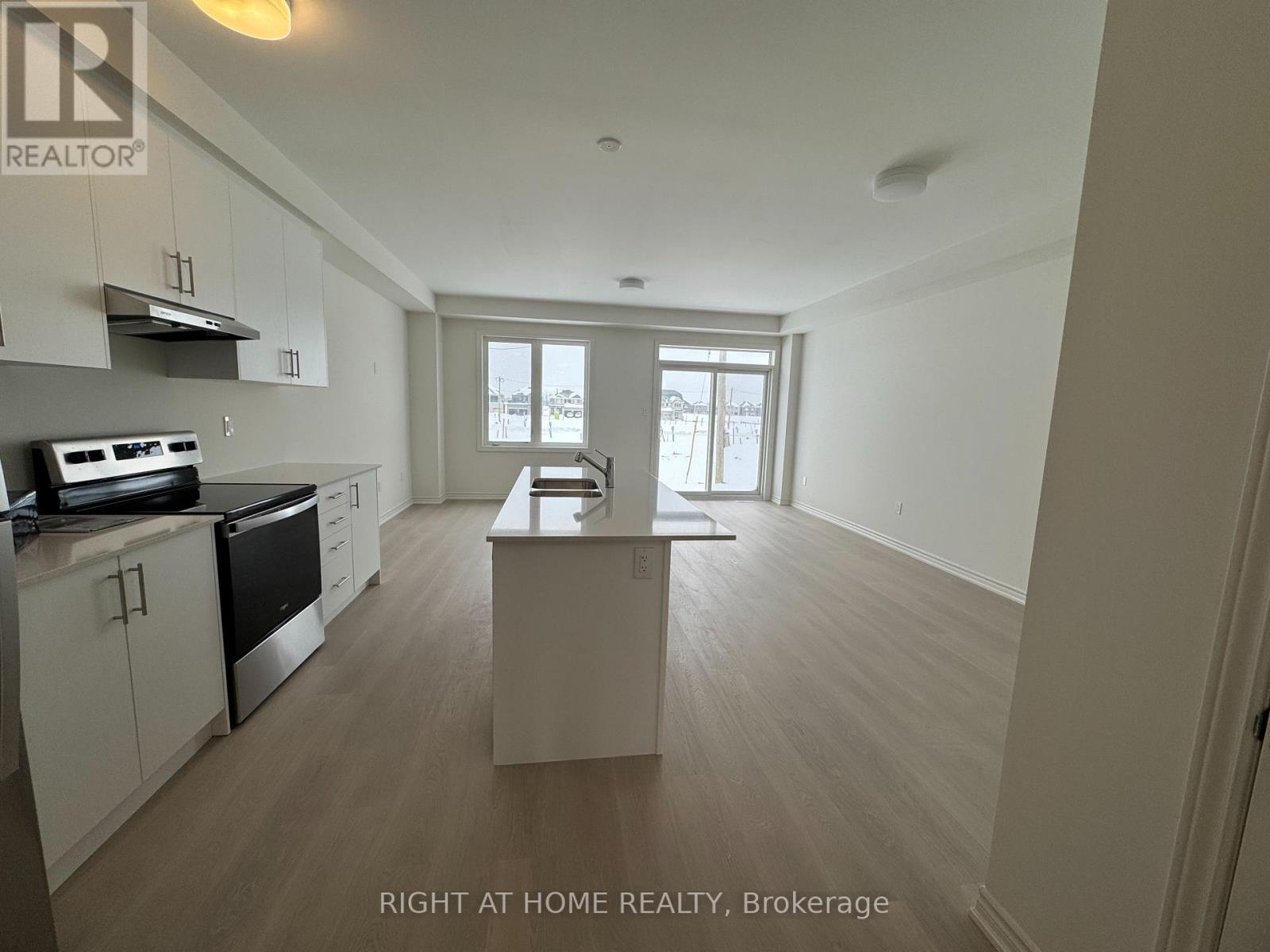 68 Sanderson Drive, Kawartha Lakes (Lindsay), Ontario  K9V 0S8 - Photo 9 - X12769522