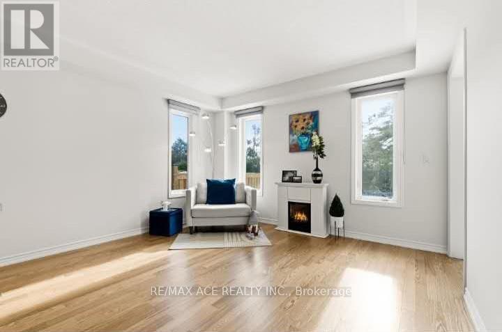 39 Connolly Road, Kawartha Lakes (Lindsay), Ontario  K9V 5H5 - Photo 14 - X12769996