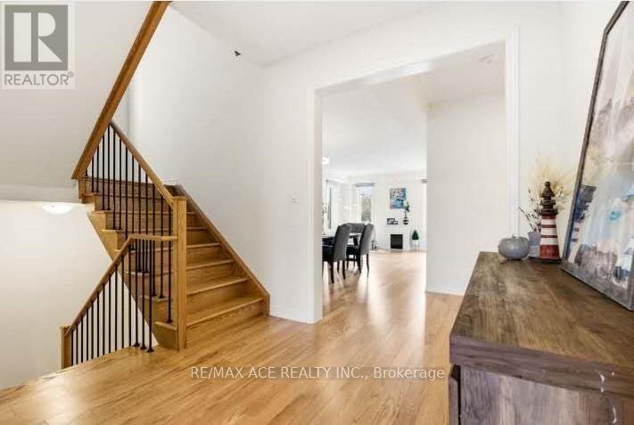 39 Connolly Road, Kawartha Lakes (Lindsay), Ontario  K9V 5H5 - Photo 5 - X12769996