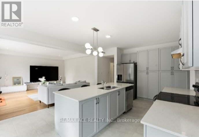 39 Connolly Road, Kawartha Lakes (Lindsay), Ontario  K9V 5H5 - Photo 9 - X12769996