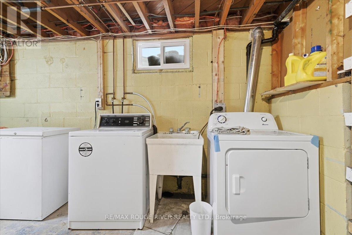 499 Raymond Street, Peterborough (Northcrest Ward 5), Ontario  K9H 5M7 - Photo 20 - X12770218