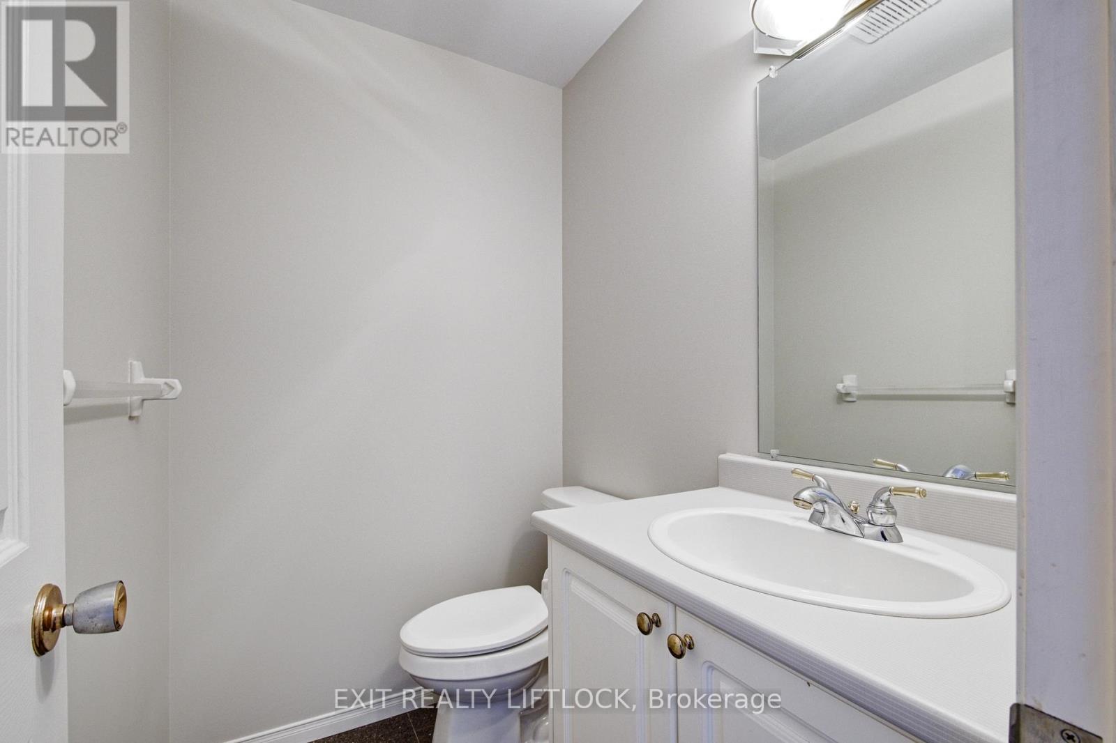 12 Victoria Avenue, Smith-Ennismore-Lakefield (Lakefield), Ontario  K0L 2H0 - Photo 13 - X12770614