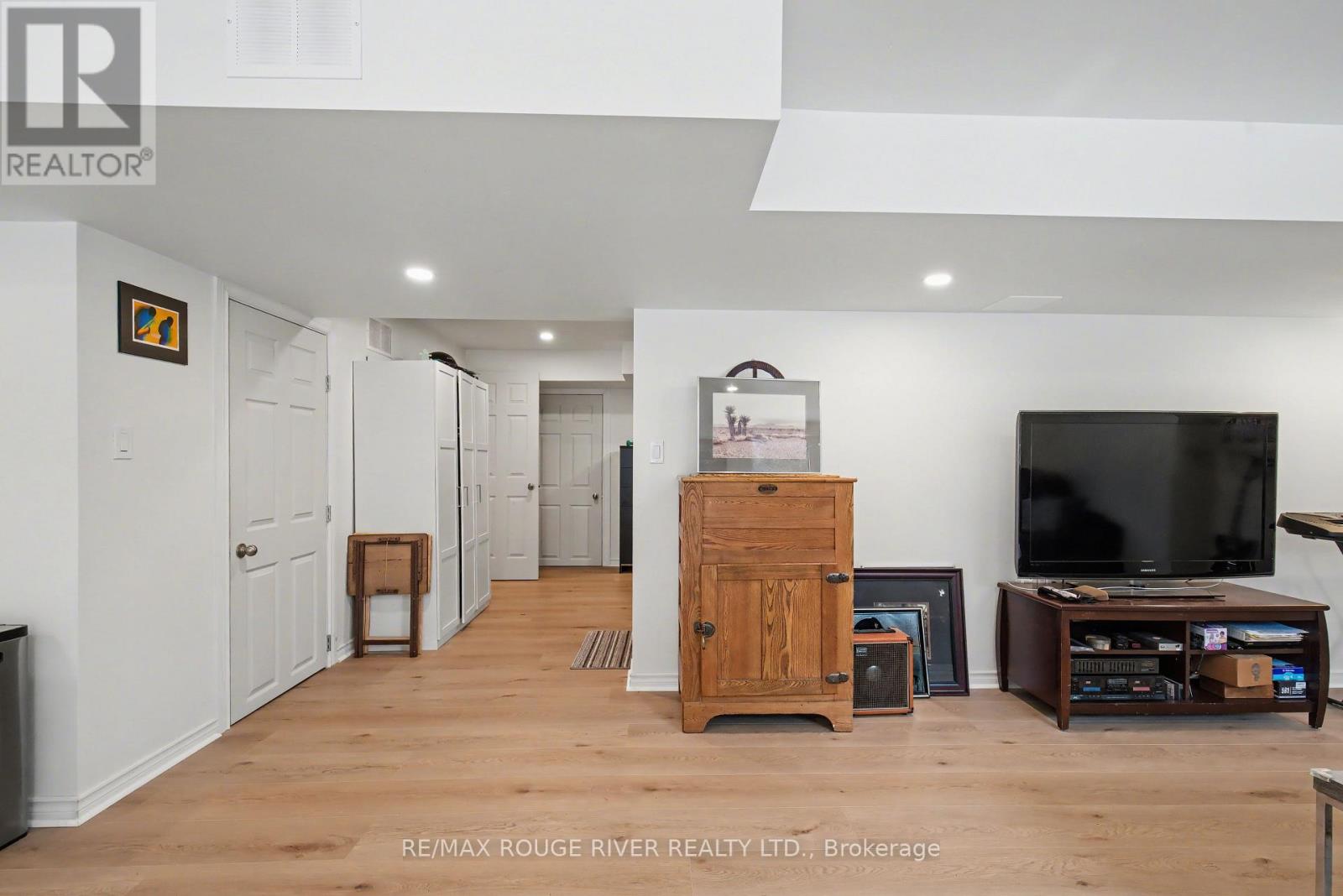 78 Cook Street, Kawartha Lakes (Lindsay), Ontario  K9V 0C7 - Photo 32 - X12771780