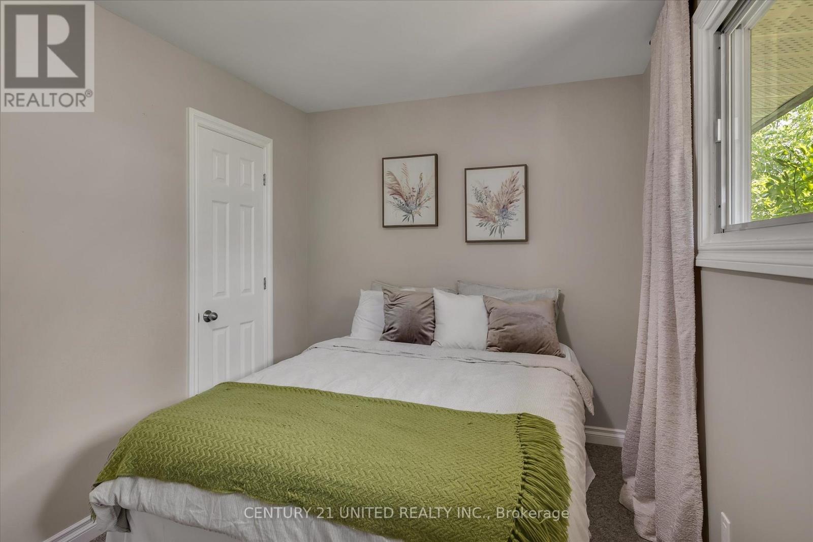 819 Cameron Street, Peterborough (Otonabee Ward 1), Ontario  K9J 4A2 - Photo 24 - X12772494