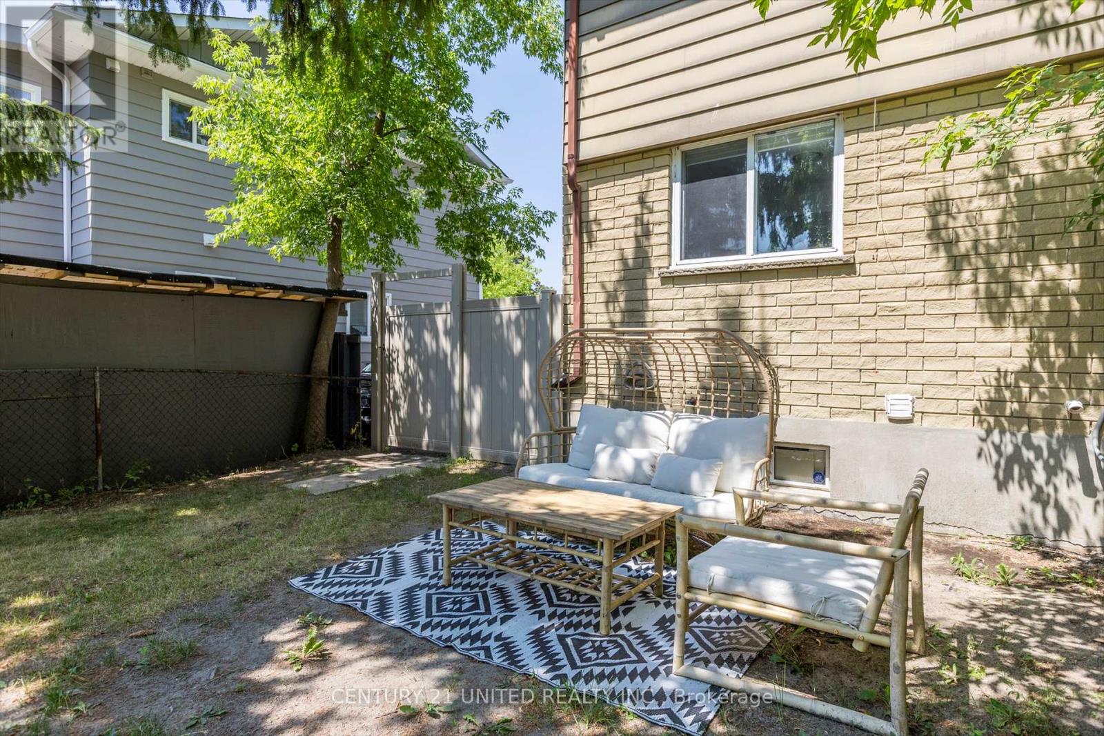 819 Cameron Street, Peterborough (Otonabee Ward 1), Ontario  K9J 4A2 - Photo 44 - X12772494