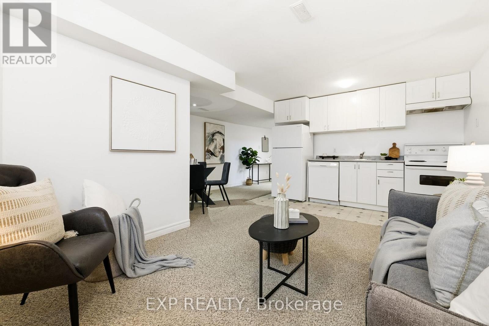 10 Mcgibbon Boulevard, Kawartha Lakes (Lindsay), Ontario  K9V 6G3 - Photo 34 - X12772434