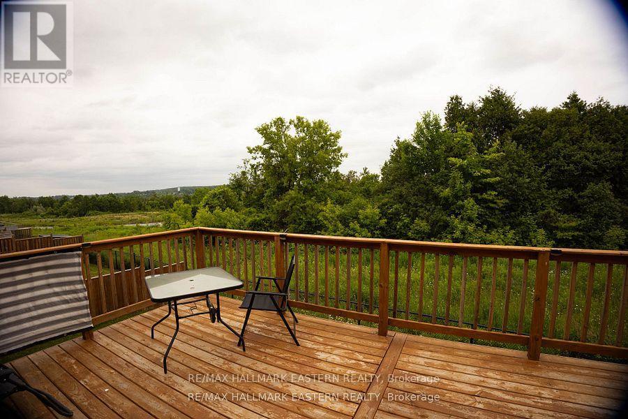 119 Highlands Boulevard, Cavan Monaghan (Millbrook Village), Ontario  L0A 1G0 - Photo 3 - X12773692