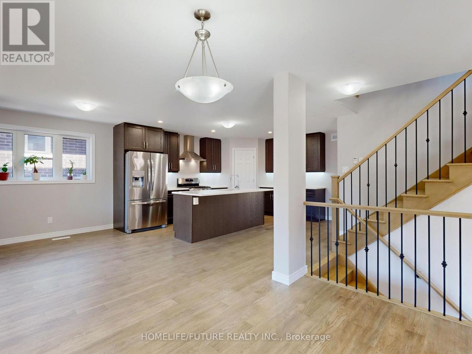 117 York Drive, Peterborough (Monaghan Ward 2), Ontario  K9K 0H6 - Photo 10 - X12774004