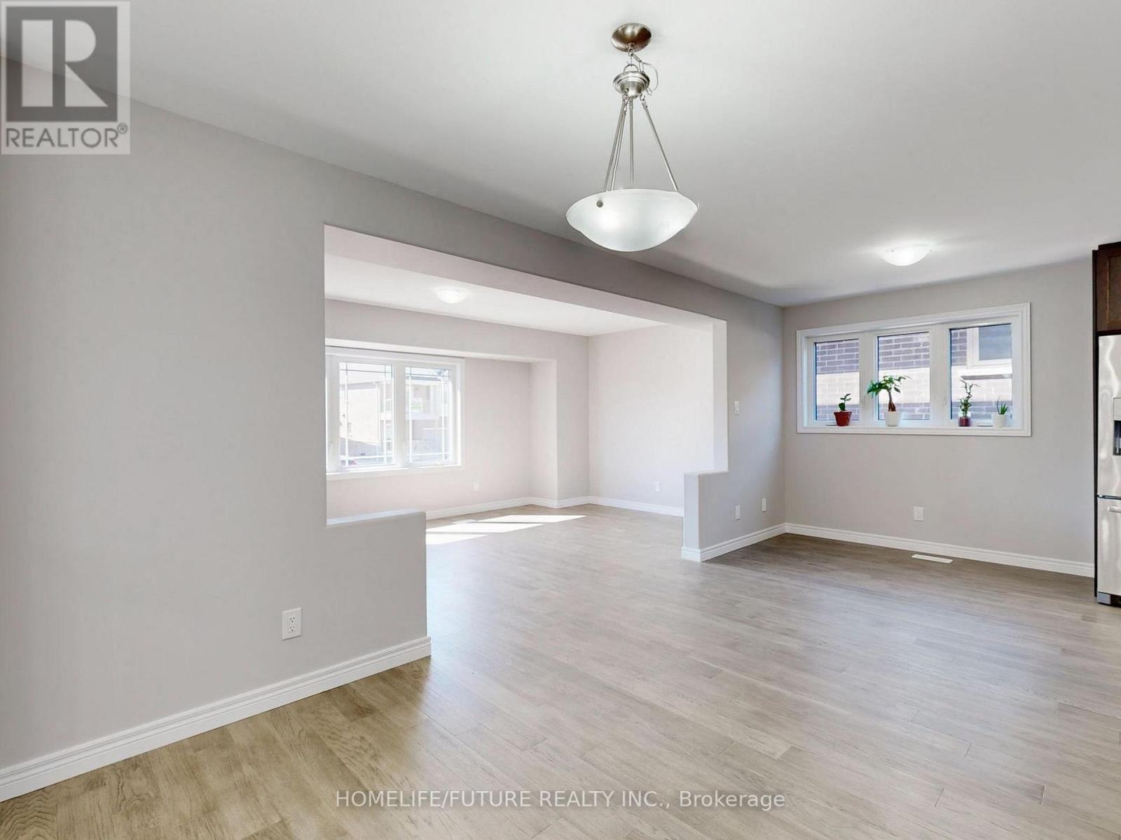 117 York Drive, Peterborough (Monaghan Ward 2), Ontario  K9K 0H6 - Photo 11 - X12774004