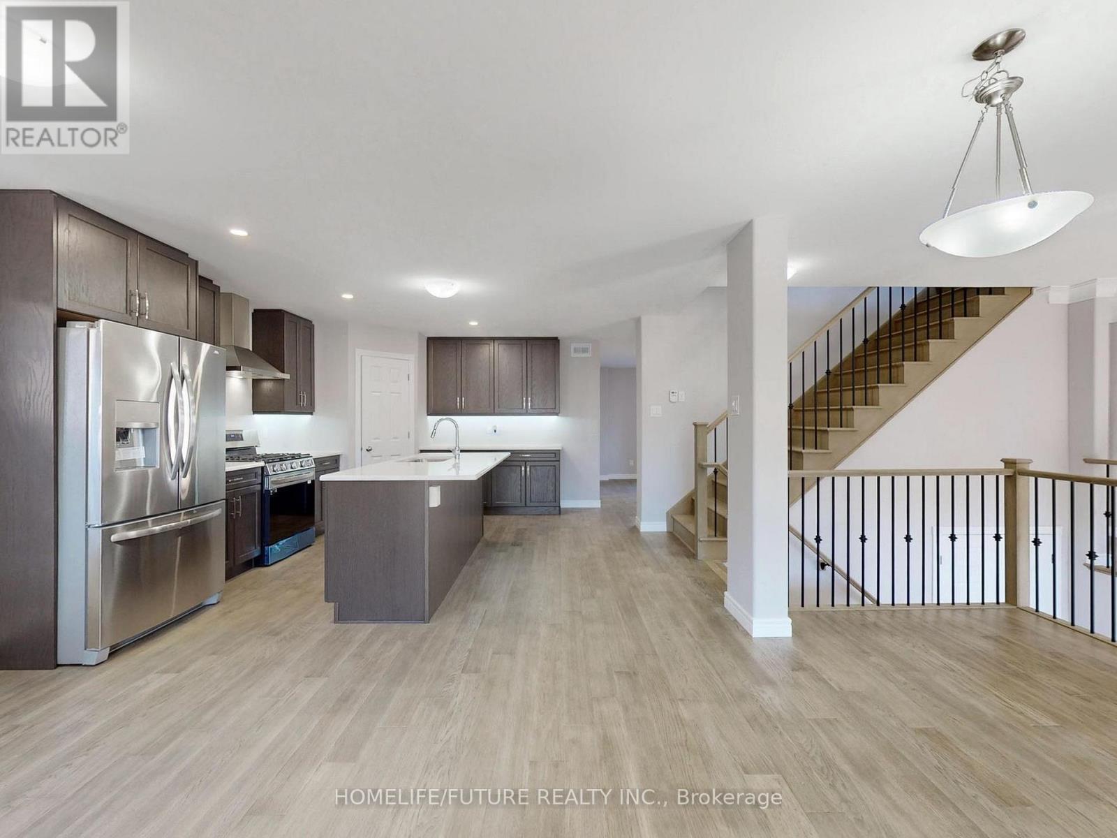 117 York Drive, Peterborough (Monaghan Ward 2), Ontario  K9K 0H6 - Photo 12 - X12774004