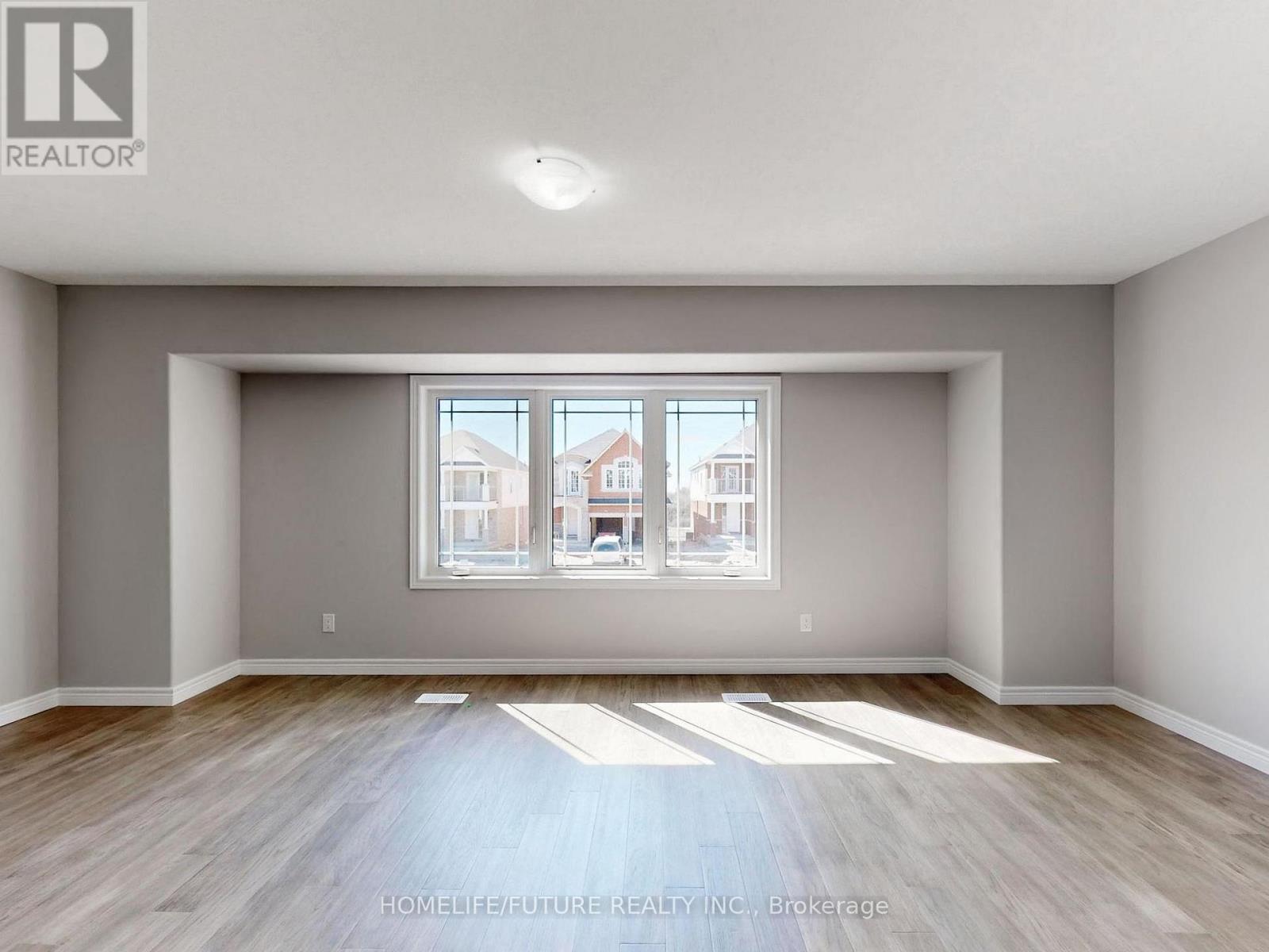 117 York Drive, Peterborough (Monaghan Ward 2), Ontario  K9K 0H6 - Photo 3 - X12774004