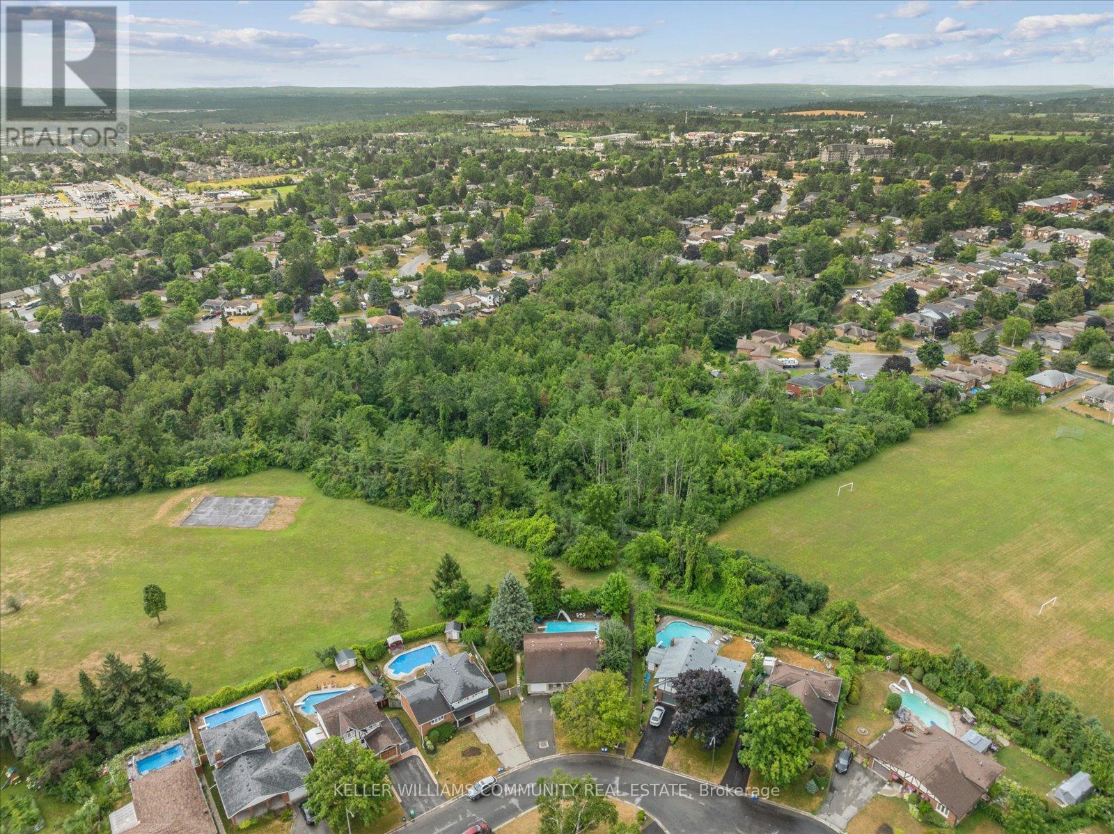 11 Bayleaf Court, Peterborough (Monaghan Ward 2), Ontario  K9K 1A2 - Photo 50 - X12774420