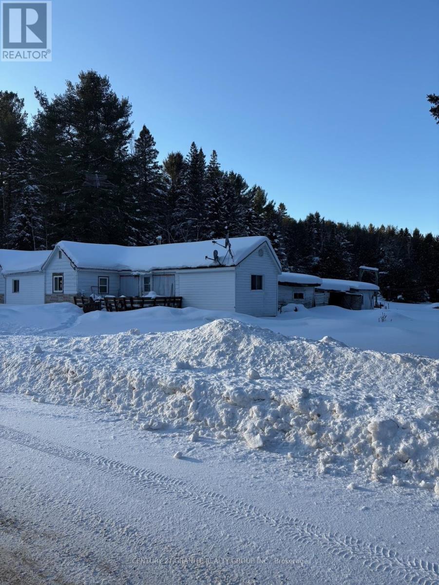 344 Church Road, Hastings Highlands (Wicklow Ward), Ontario  K0L 2S0 - Photo 2 - X12775276