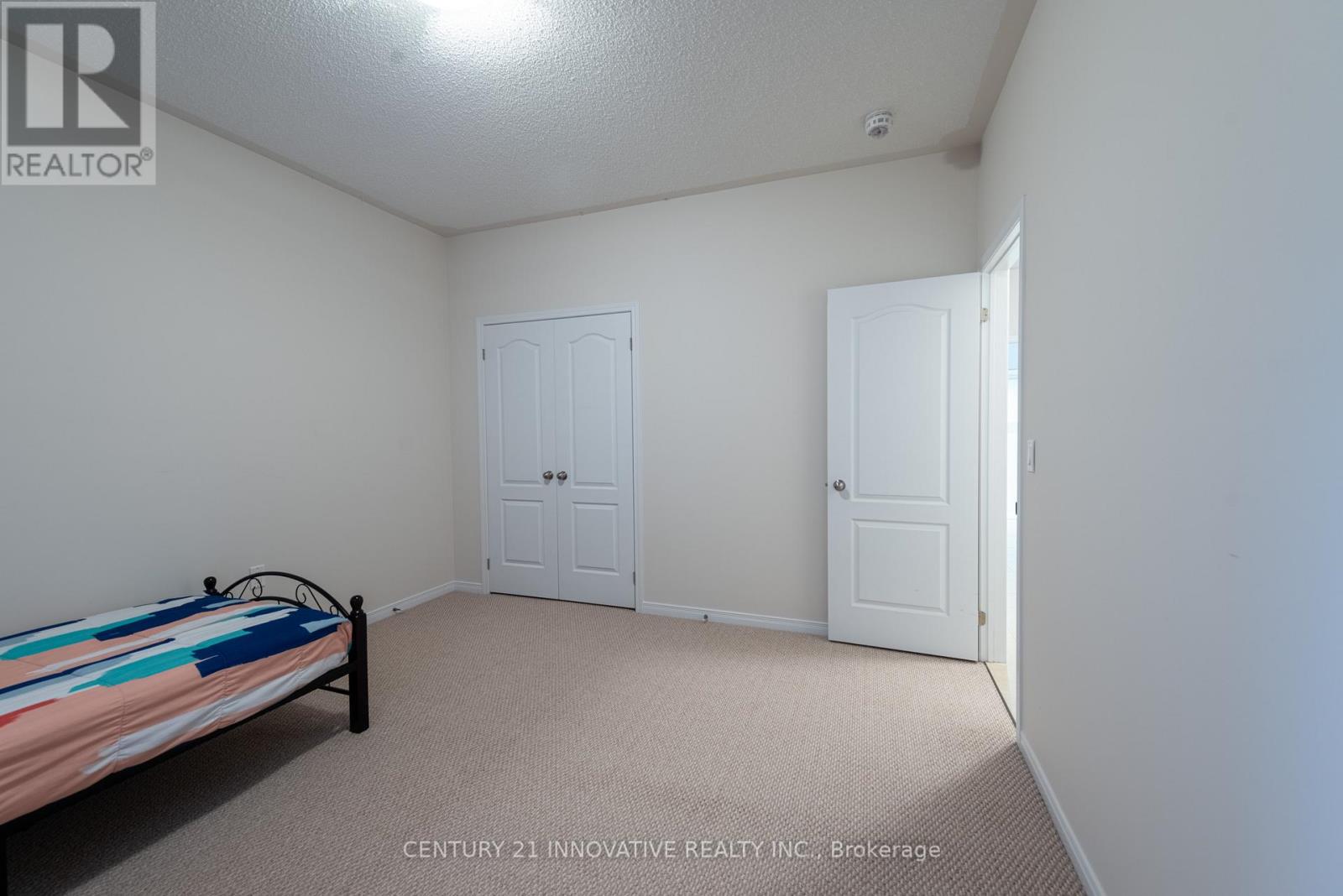 941 Avery Avenue, Peterborough (Monaghan Ward 2), Ontario  K9J 0G9 - Photo 15 - X12775838