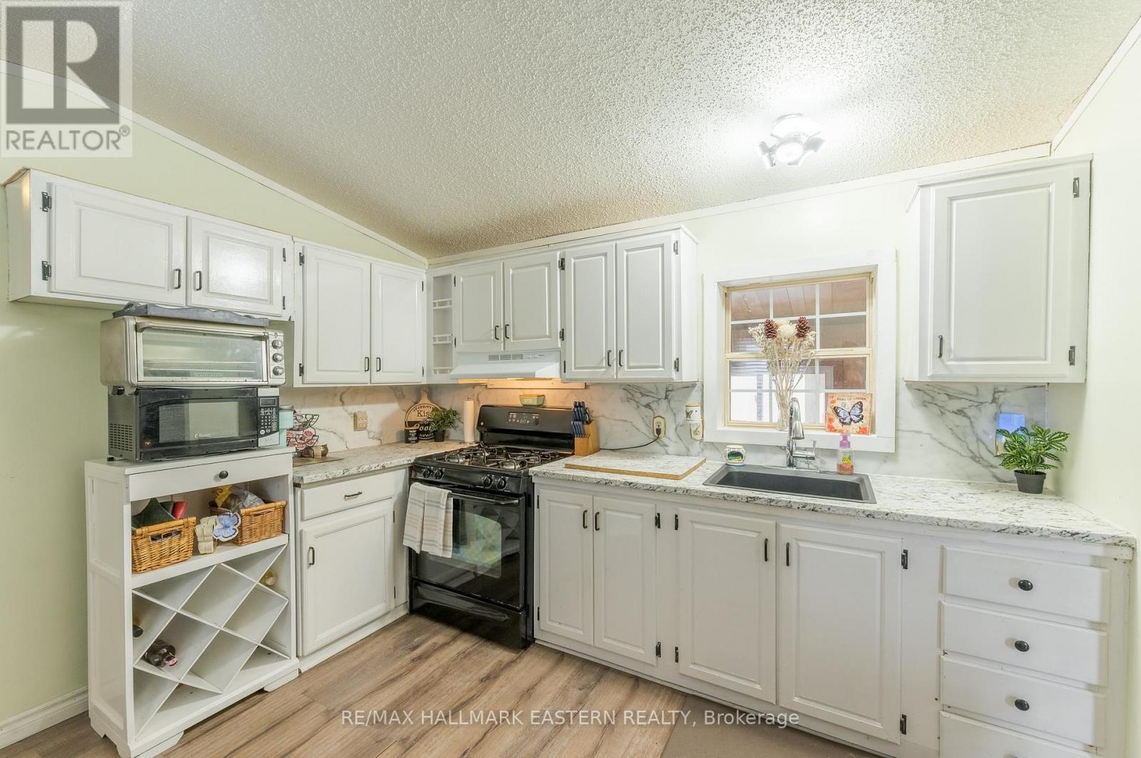 26b - 2244 Heritage Line, Otonabee-South Monaghan, Ontario  K9J 6X8 - Photo 9 - X12776308