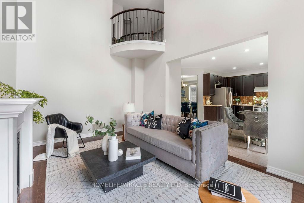 54 Truax Street, Kawartha Lakes (Lindsay), Ontario  K9V 0E3 - Photo 10 - X12776784