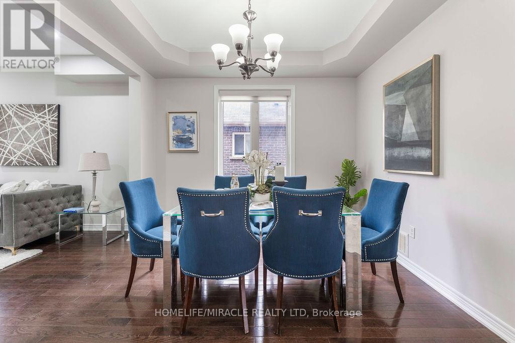 54 Truax Street, Kawartha Lakes (Lindsay), Ontario  K9V 0E3 - Photo 16 - X12776784