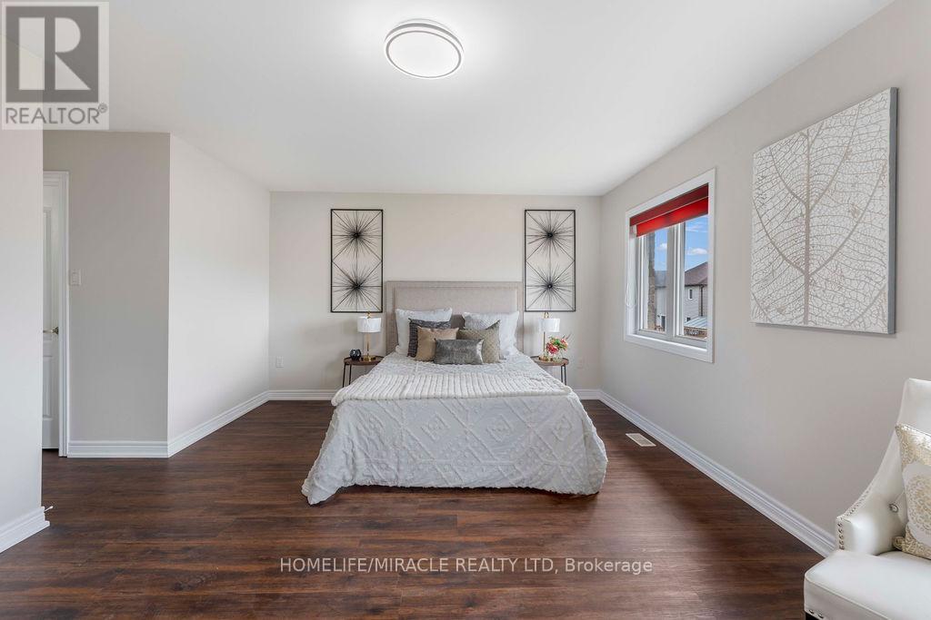 54 Truax Street, Kawartha Lakes (Lindsay), Ontario  K9V 0E3 - Photo 30 - X12776784