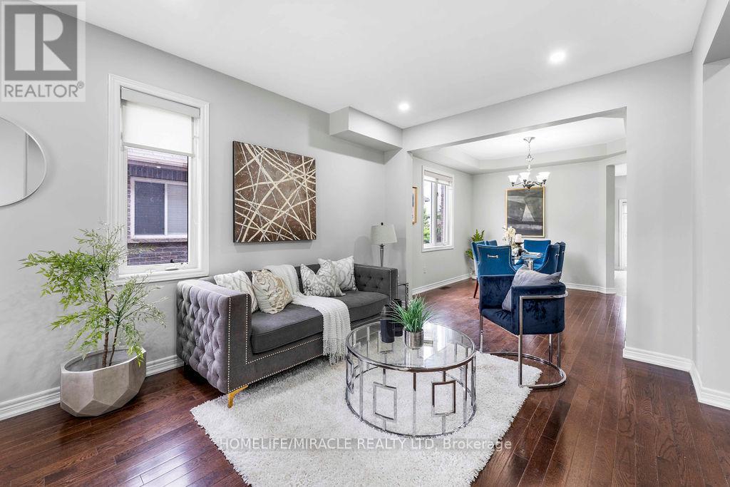 54 Truax Street, Kawartha Lakes (Lindsay), Ontario  K9V 0E3 - Photo 7 - X12776784