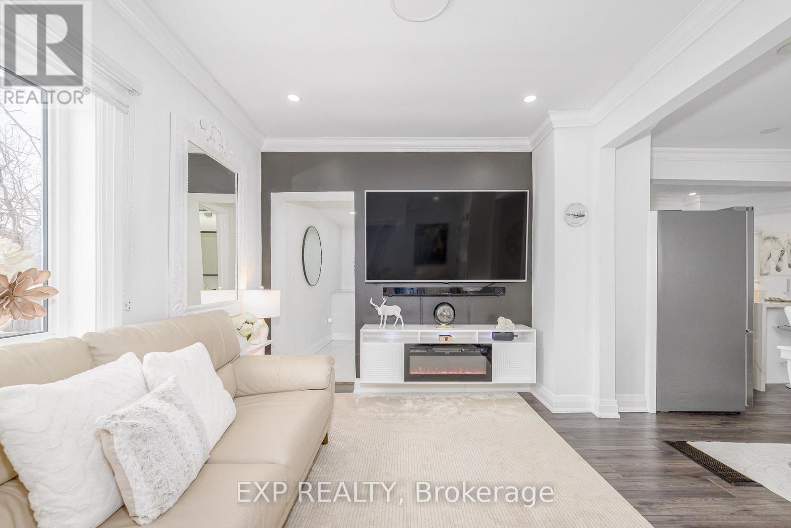 11 Albert Street, Kawartha Lakes (Lindsay), Ontario  K9V 4J3 - Photo 30 - X12777044