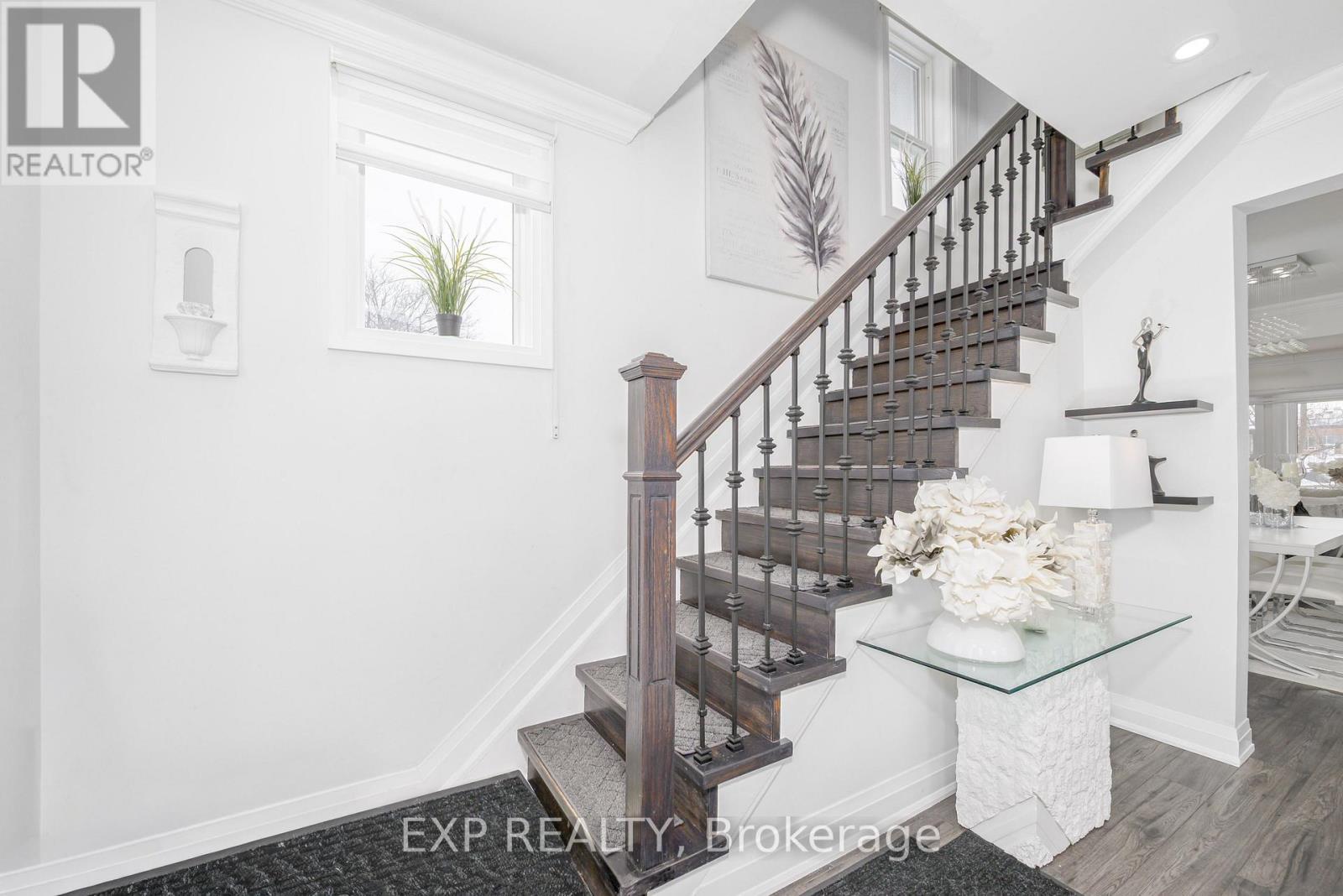 11 Albert Street, Kawartha Lakes (Lindsay), Ontario  K9V 4J3 - Photo 35 - X12777044