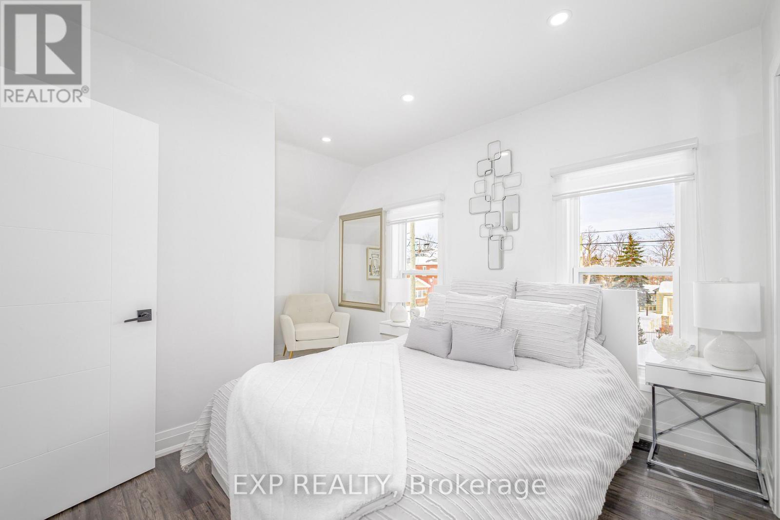 11 Albert Street, Kawartha Lakes (Lindsay), Ontario  K9V 4J3 - Photo 46 - X12777044