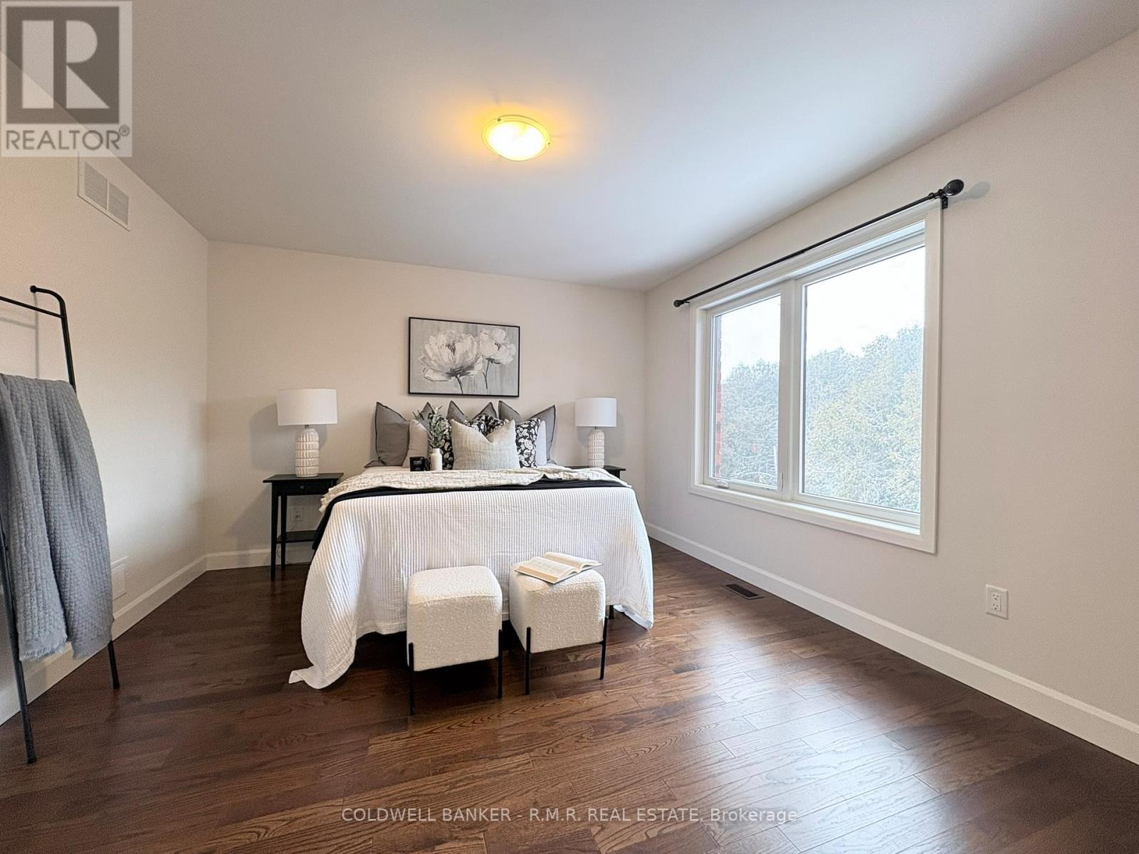 60 Alcorn Drive, Kawartha Lakes (Lindsay), Ontario  K9V 0M7 - Photo 11 - X12777414