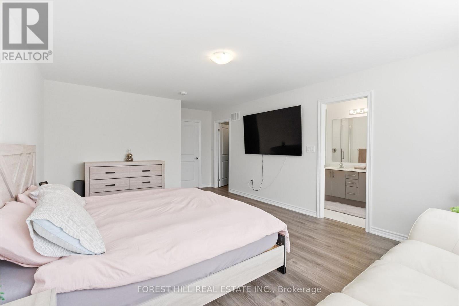 57 Hickey Lane, Kawartha Lakes (Lindsay), Ontario  K9V 5V5 - Photo 29 - X12777488