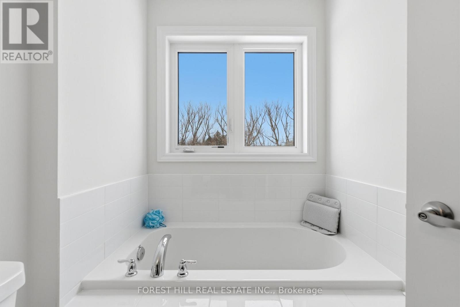 57 Hickey Lane, Kawartha Lakes (Lindsay), Ontario  K9V 5V5 - Photo 31 - X12777488