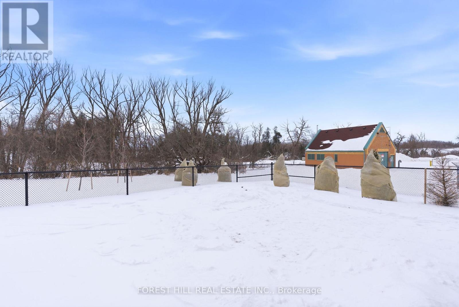 57 Hickey Lane, Kawartha Lakes (Lindsay), Ontario  K9V 5V5 - Photo 38 - X12777488