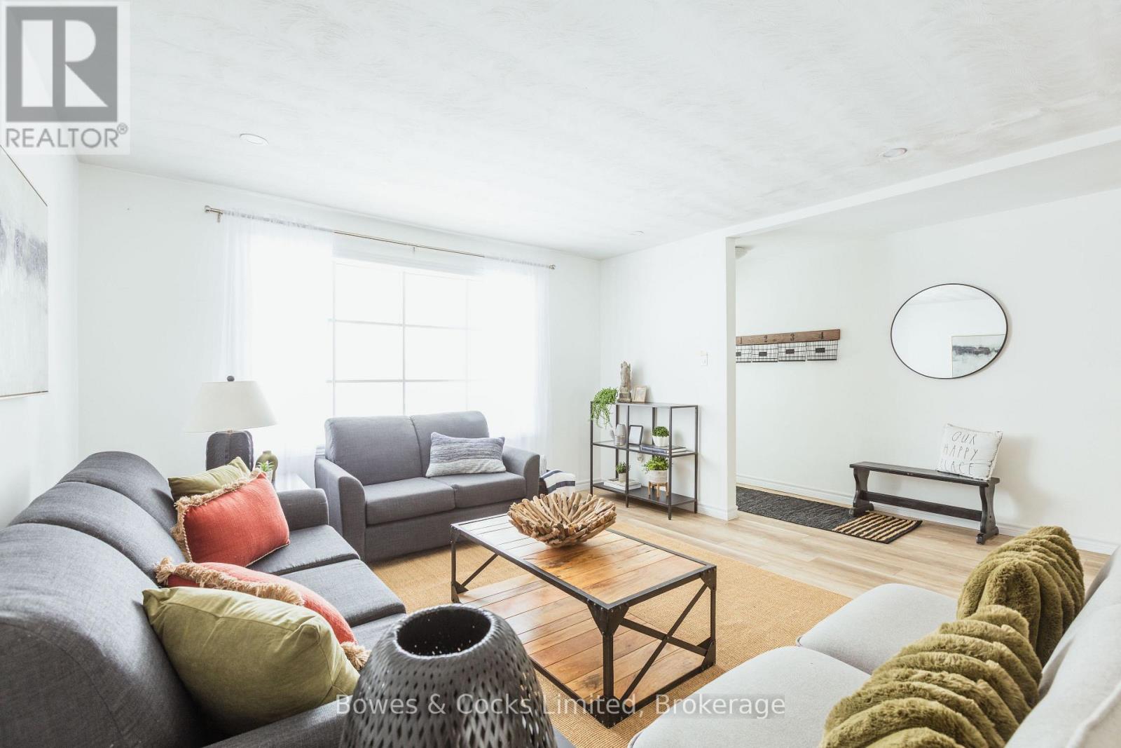 1283 Amundsen Avenue, Peterborough (Northcrest Ward 5), Ontario  K9H 6T5 - Photo 12 - X12777592