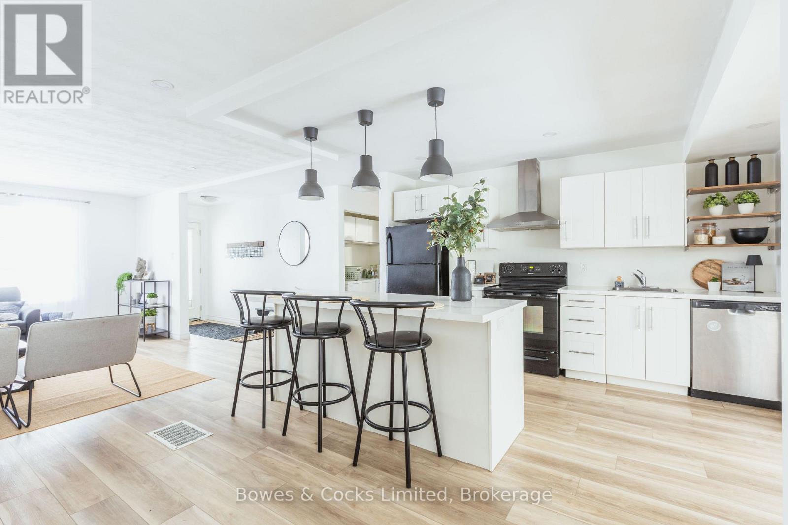 1283 Amundsen Avenue, Peterborough (Northcrest Ward 5), Ontario  K9H 6T5 - Photo 17 - X12777592