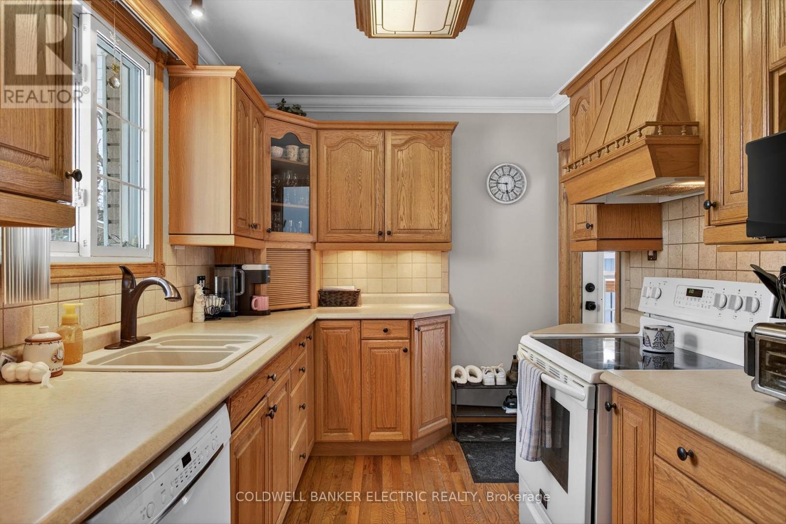 56 Cedarview Drive, Kawartha Lakes (Emily), Ontario  K0L 2W0 - Photo 8 - X12778430