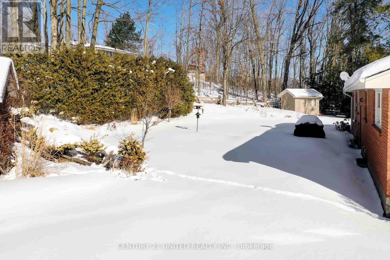 43 Crestwood Avenue, Peterborough (Monaghan Ward 2), Ontario  K9J 1N1 - Photo 35 - X12780156