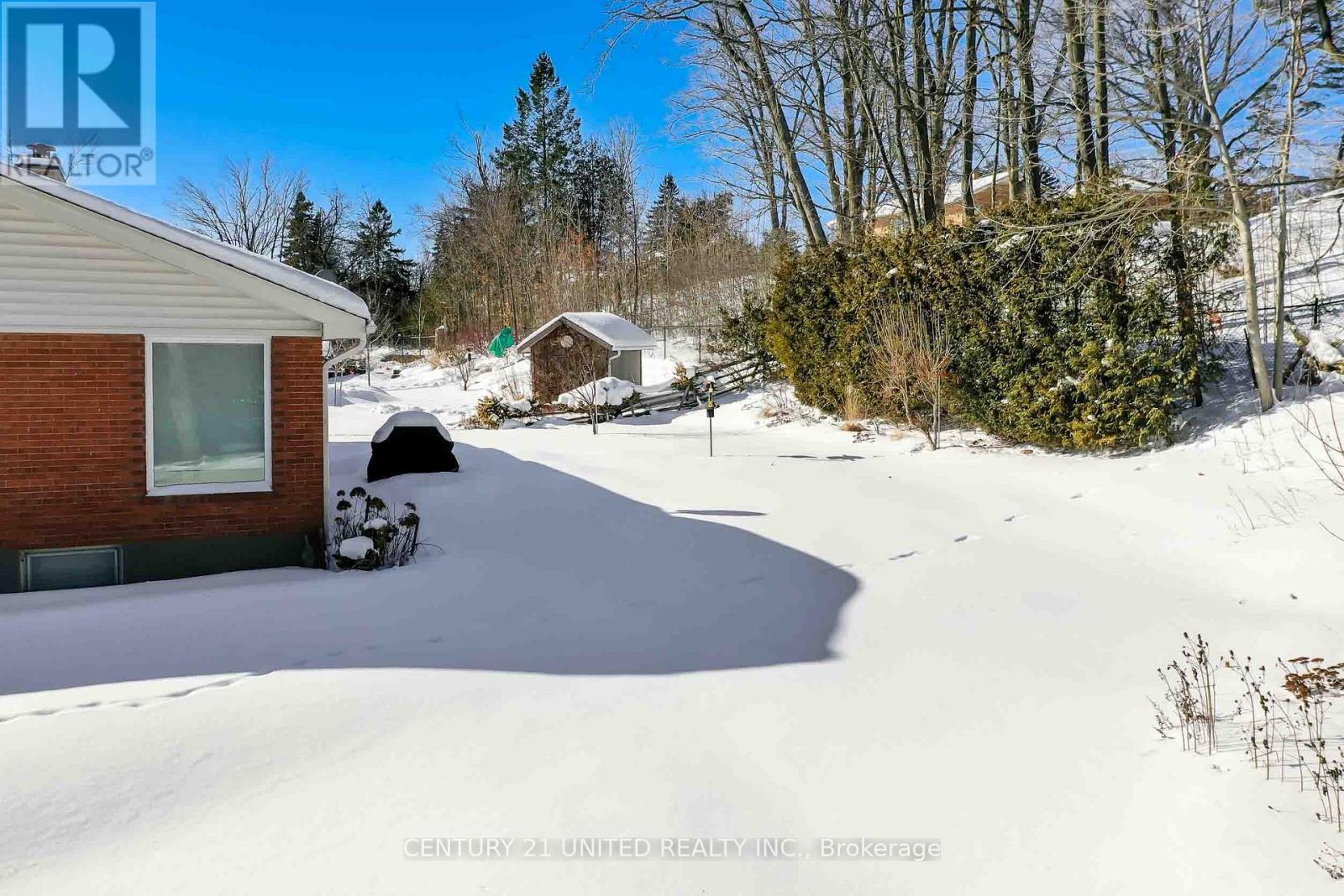 43 Crestwood Avenue, Peterborough (Monaghan Ward 2), Ontario  K9J 1N1 - Photo 36 - X12780156