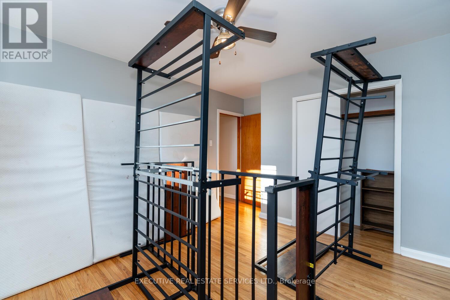 1163 Algonquin Boulevard, Peterborough (Northcrest Ward 5), Ontario  K9H 6N1 - Photo 31 - X12780178