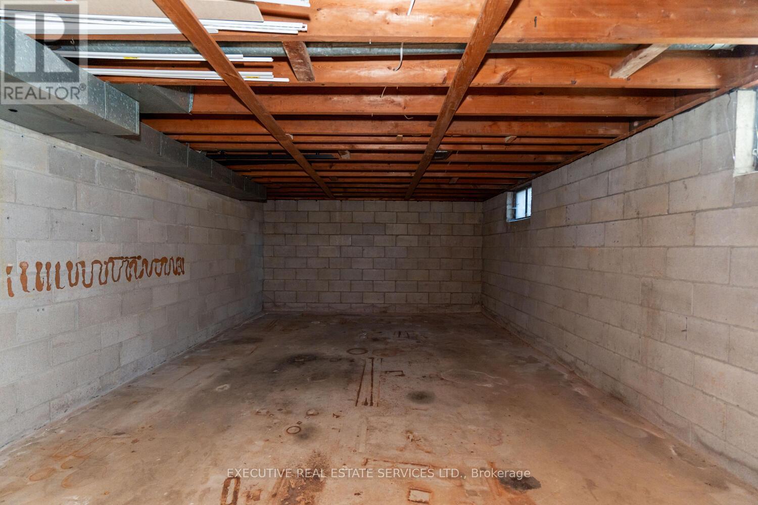 1163 Algonquin Boulevard, Peterborough (Northcrest Ward 5), Ontario  K9H 6N1 - Photo 35 - X12780178