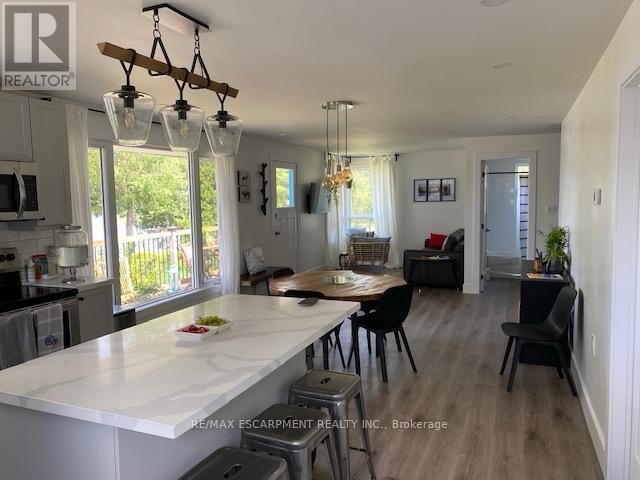 372 Gunter Lake Road, Tudor And Cashel (Cashel Ward), Ontario  K0L 1W0 - Photo 13 - X12781826