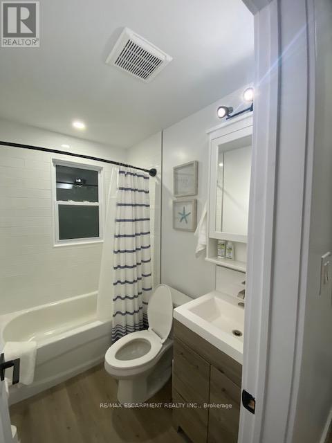 372 Gunter Lake Road, Tudor And Cashel (Cashel Ward), Ontario  K0L 1W0 - Photo 14 - X12781826