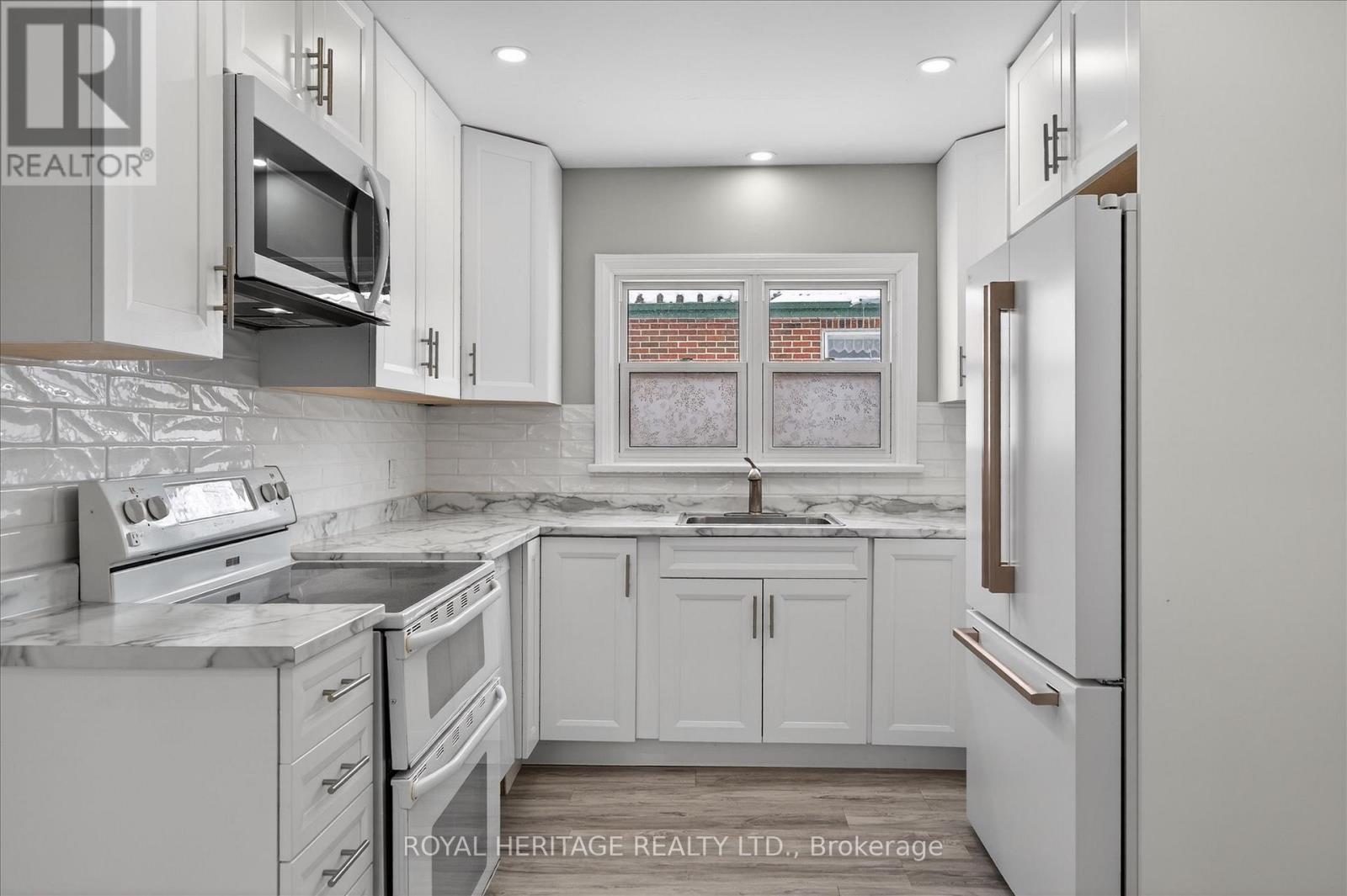 651 Montrose Street, Peterborough (Otonabee Ward 1), Ontario  K9J 3C3 - Photo 16 - X12782032