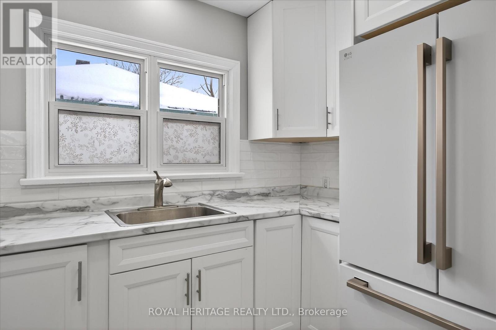 651 Montrose Street, Peterborough (Otonabee Ward 1), Ontario  K9J 3C3 - Photo 20 - X12782032