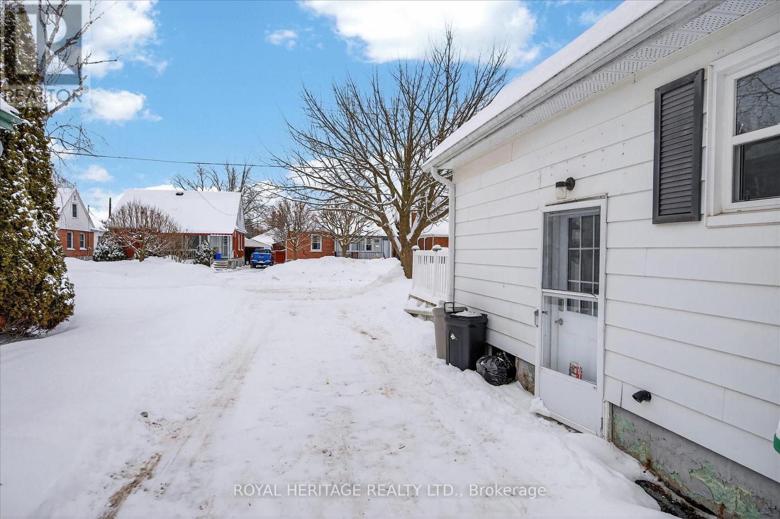 651 Montrose Street, Peterborough (Otonabee Ward 1), Ontario  K9J 3C3 - Photo 37 - X12782032