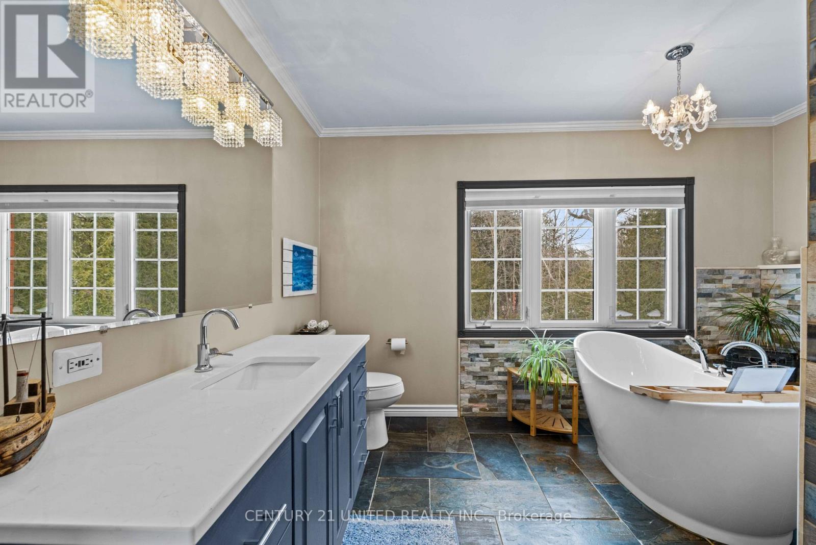 1739 Heritage Line, Otonabee-South Monaghan, Ontario  K0L 2G0 - Photo 21 - X12782426