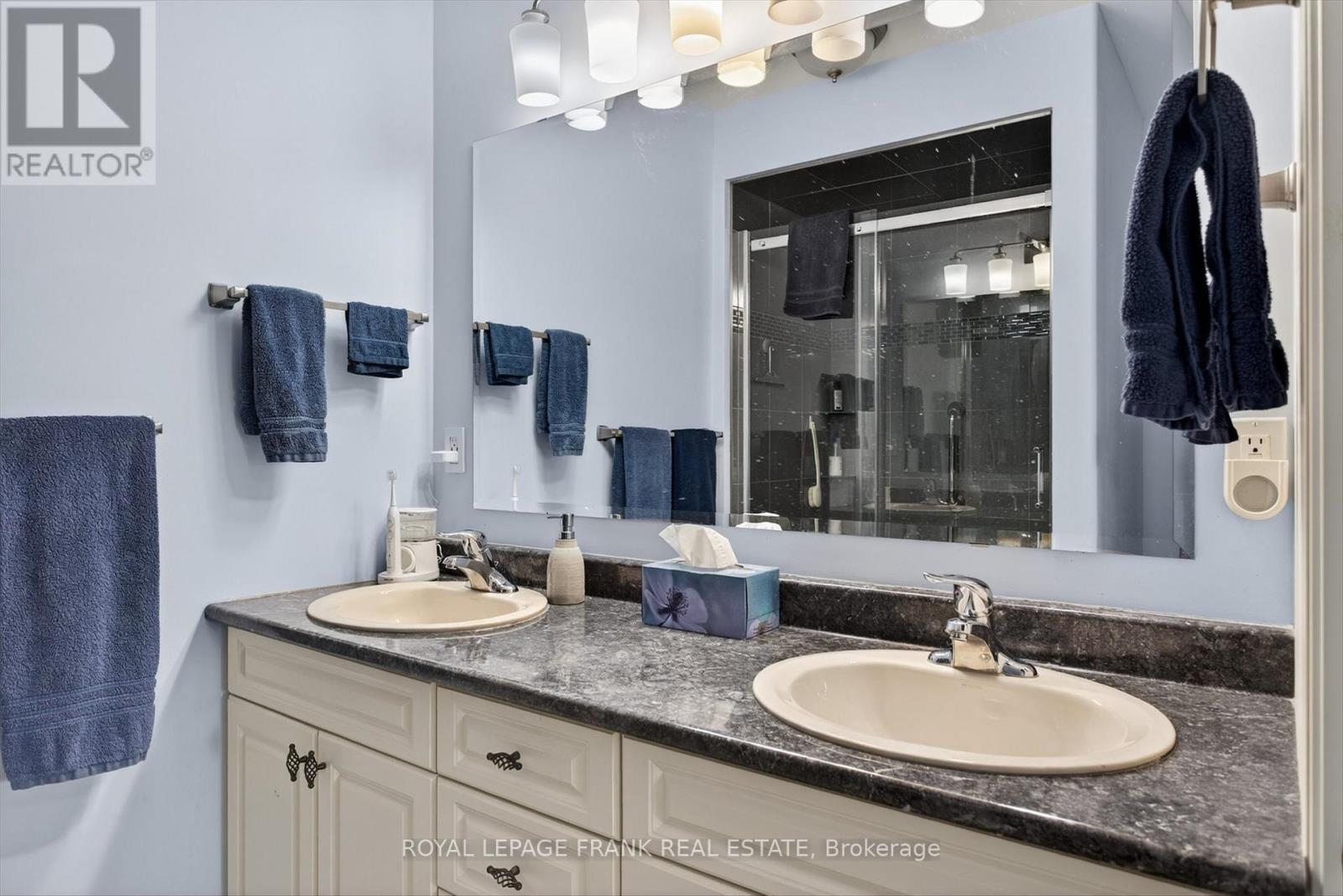 210 - 1742 Ravenwood Drive, Peterborough (Monaghan Ward 2), Ontario  K9K 2R5 - Photo 14 - X12782450