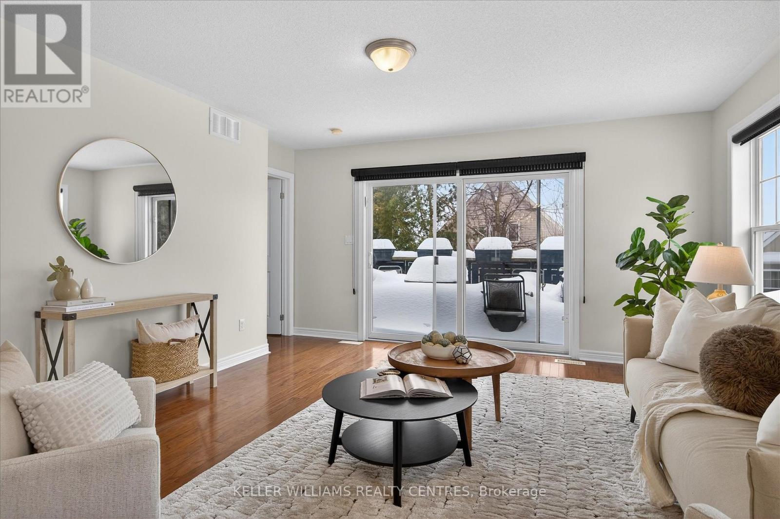 186 Bowen Drive, Peterborough (Northcrest Ward 5), Ontario  K9H 0B9 - Photo 13 - X12782444