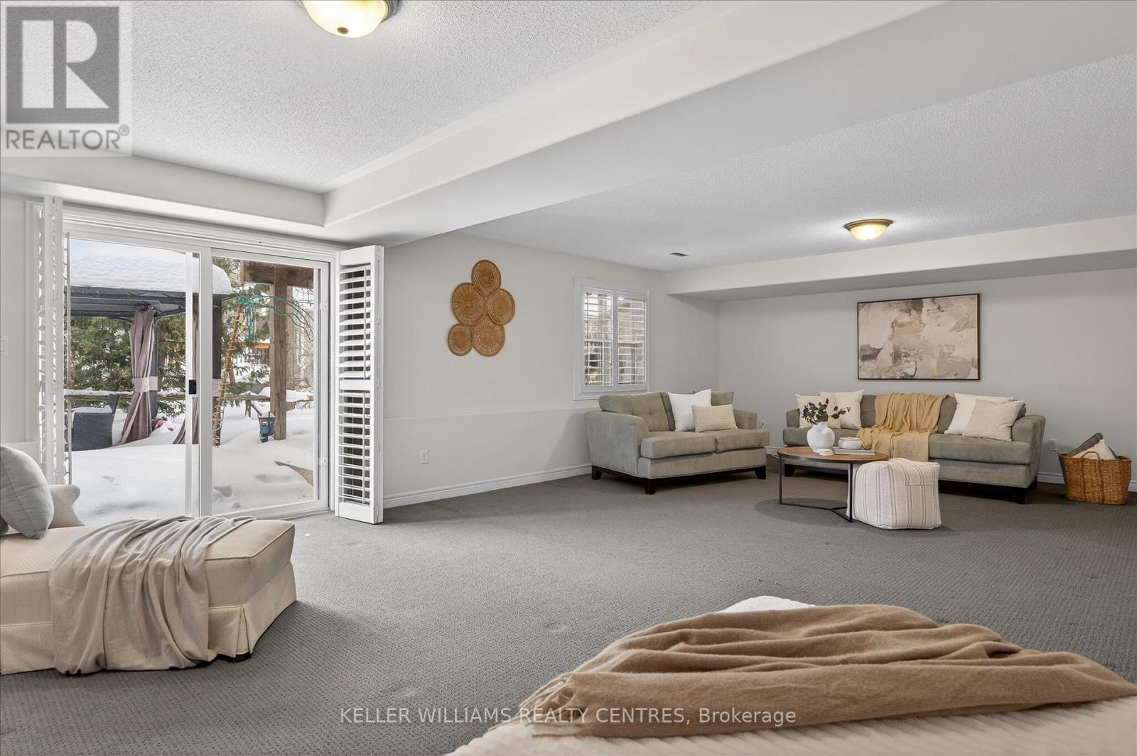 186 Bowen Drive, Peterborough (Northcrest Ward 5), Ontario  K9H 0B9 - Photo 28 - X12782444